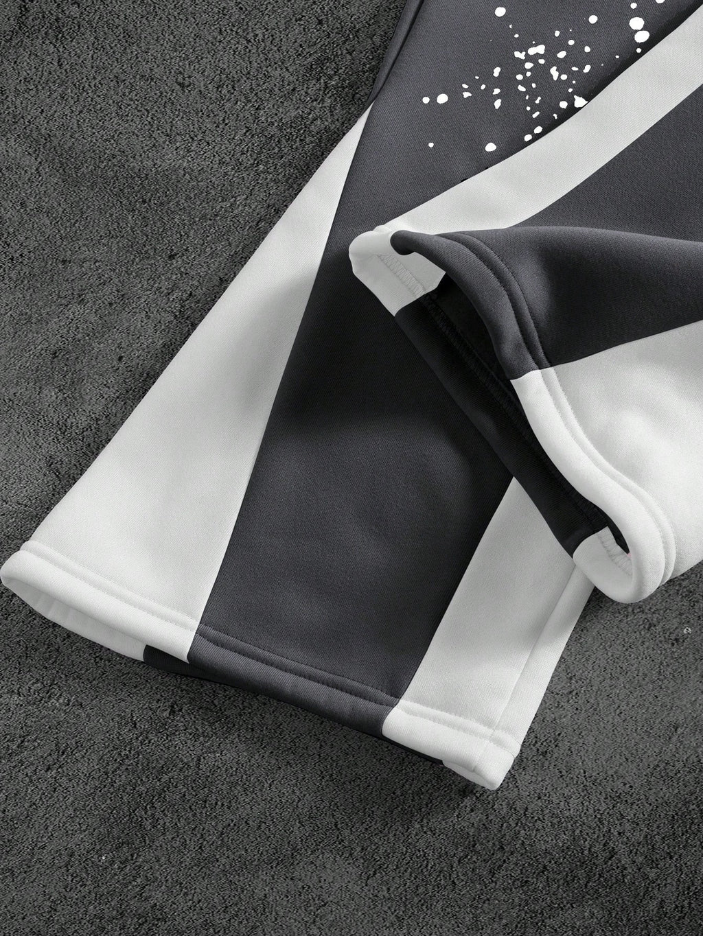 Men's Graphic Hoodie & Sweatpants Set - Manfinity Streetrush Collection
