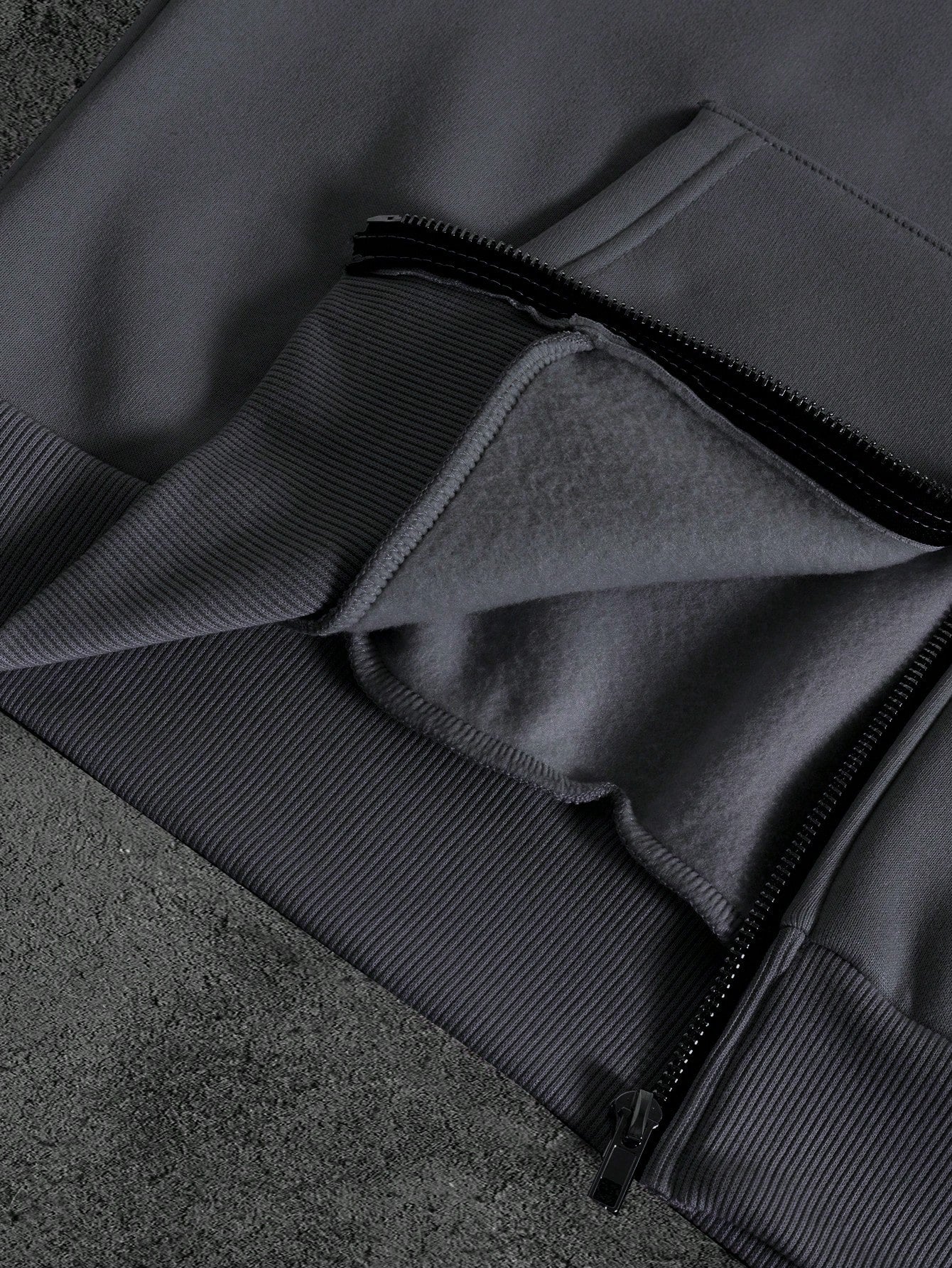 Men's Graphic Hoodie & Sweatpants Set - Manfinity Streetrush Collection