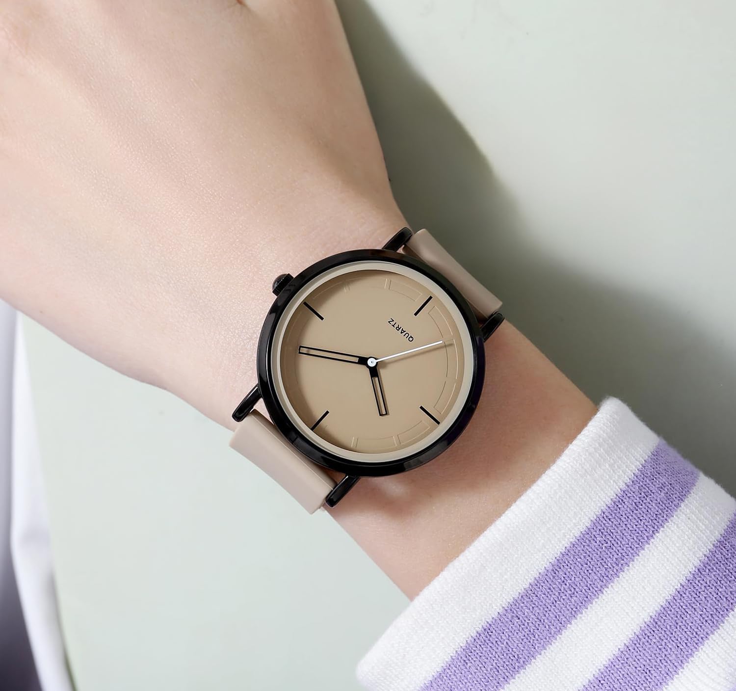 Fashion Simple Analog Quartz Wrist Watches 